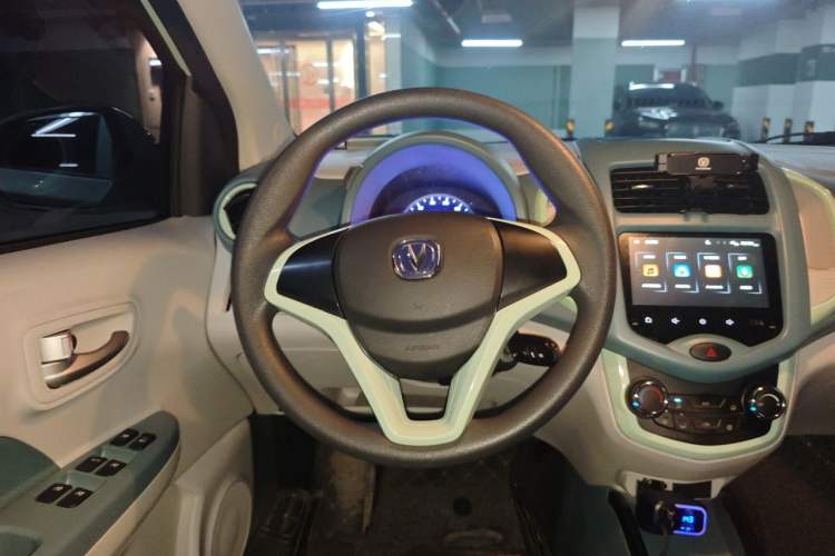 Used CHANGAN Benni E-Star 2021 National Edition Colorful Version Lithium Iron Phosphate (31.86 kWh) Steering Wheel
