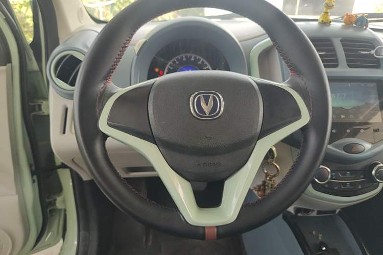 Used CHANGAN Benni E-Star 2021 National Edition Colorful Version Lithium Iron Phosphate (31.86 kWh) Steering Wheel