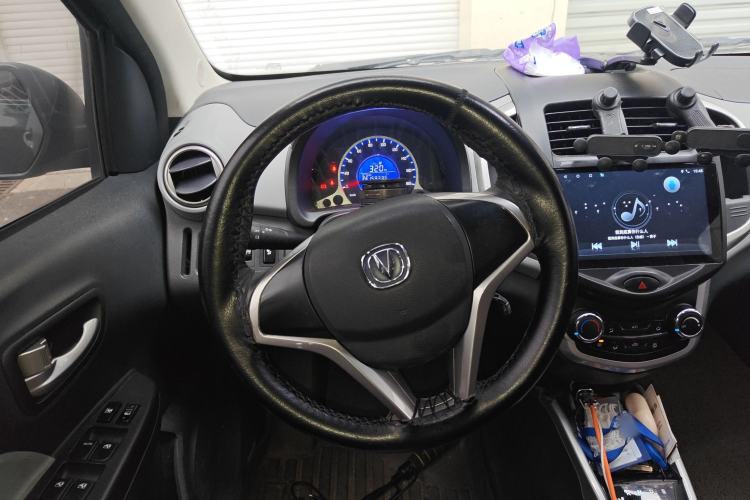 Used CHANGAN Benni E-Star 2021 National Edition Xin Yue Version (Fast-Charging Edition) Lithium Iron Phosphate (31.95 kWh) Steering Wheel