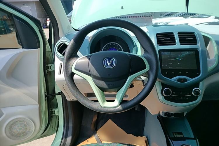 Used CHANGAN Benni E-Star 2021 National Edition Colorful Version Lithium Iron Phosphate (31.18 kWh) Steering Wheel