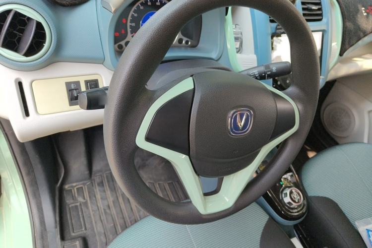 Used CHANGAN Benni E-Star 2021 National Edition Colorful Version Lithium Iron Phosphate (31.86 kWh) Steering Wheel