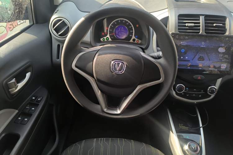 Used CHANGAN Benni E-Star 2021 National Edition Xin Yue Version Lithium Iron Phosphate (31.86 kWh) Steering Wheel
