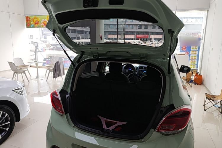 Used CHANGAN Benni E-Star 2021 National Edition Colorful Version Lithium Iron Phosphate (31.86 kWh) Trunk