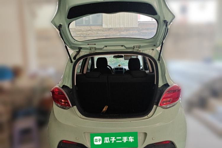 Used CHANGAN Benni E-Star 2021 National Edition Colorful Version Lithium Iron Phosphate (31.86 kWh) Trunk