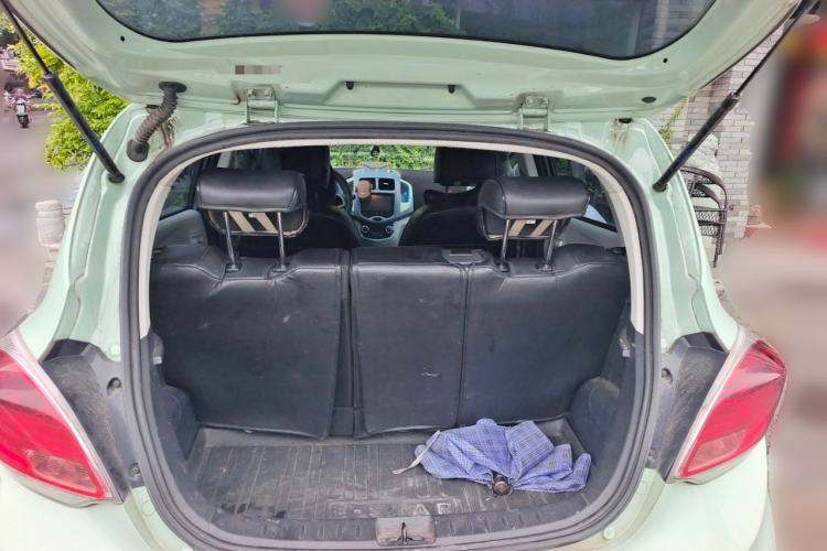 Used CHANGAN Benni E-Star 2021 National Edition Xin Yue Version Lithium-Ion Battery Trunk