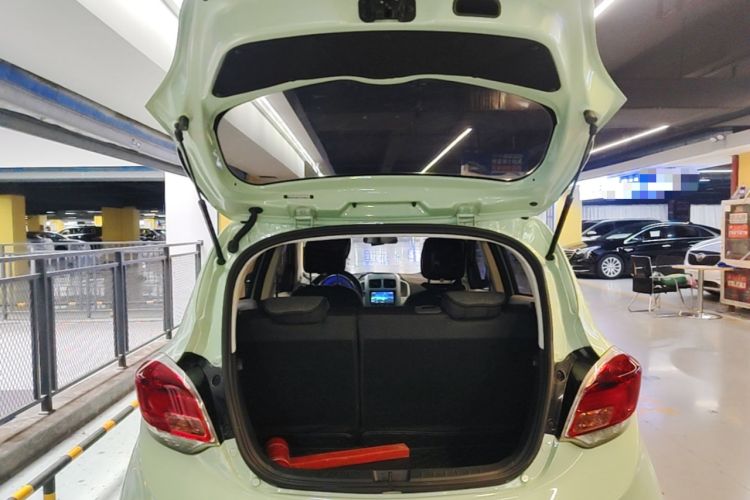Used CHANGAN Benni E-Star 2021 National Edition Colorful Version Lithium Iron Phosphate (31.95 kWh) Trunk