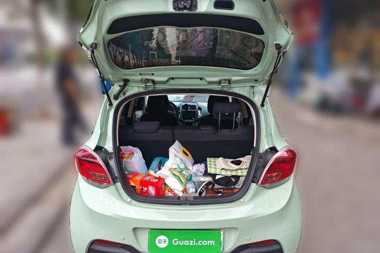 Used CHANGAN Benni E-Star 2021 National Edition Colorful Version Lithium Iron Phosphate (31.86 kWh) Trunk