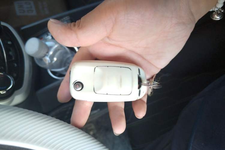 Used CHANGAN Benni E-Star 2021 National Edition Xin Yue Version (Fast-Charging Edition) Lithium Iron Phosphate (31.95 kWh) Vehicle Key