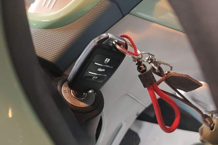 Used CHANGAN Benni E-Star 2021 National Edition Colorful Version Lithium Iron Phosphate (31.86 kWh) Vehicle Key