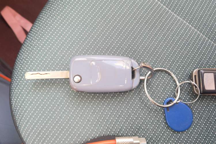 Used CHANGAN Benni E-Star 2021 National Edition Colorful Version Lithium Iron Phosphate (31.18 kWh) Vehicle Key