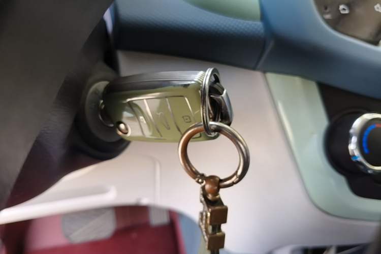 Used CHANGAN Benni E-Star 2021 National Edition Colorful Version Lithium Iron Phosphate (31.86 kWh) Vehicle Key