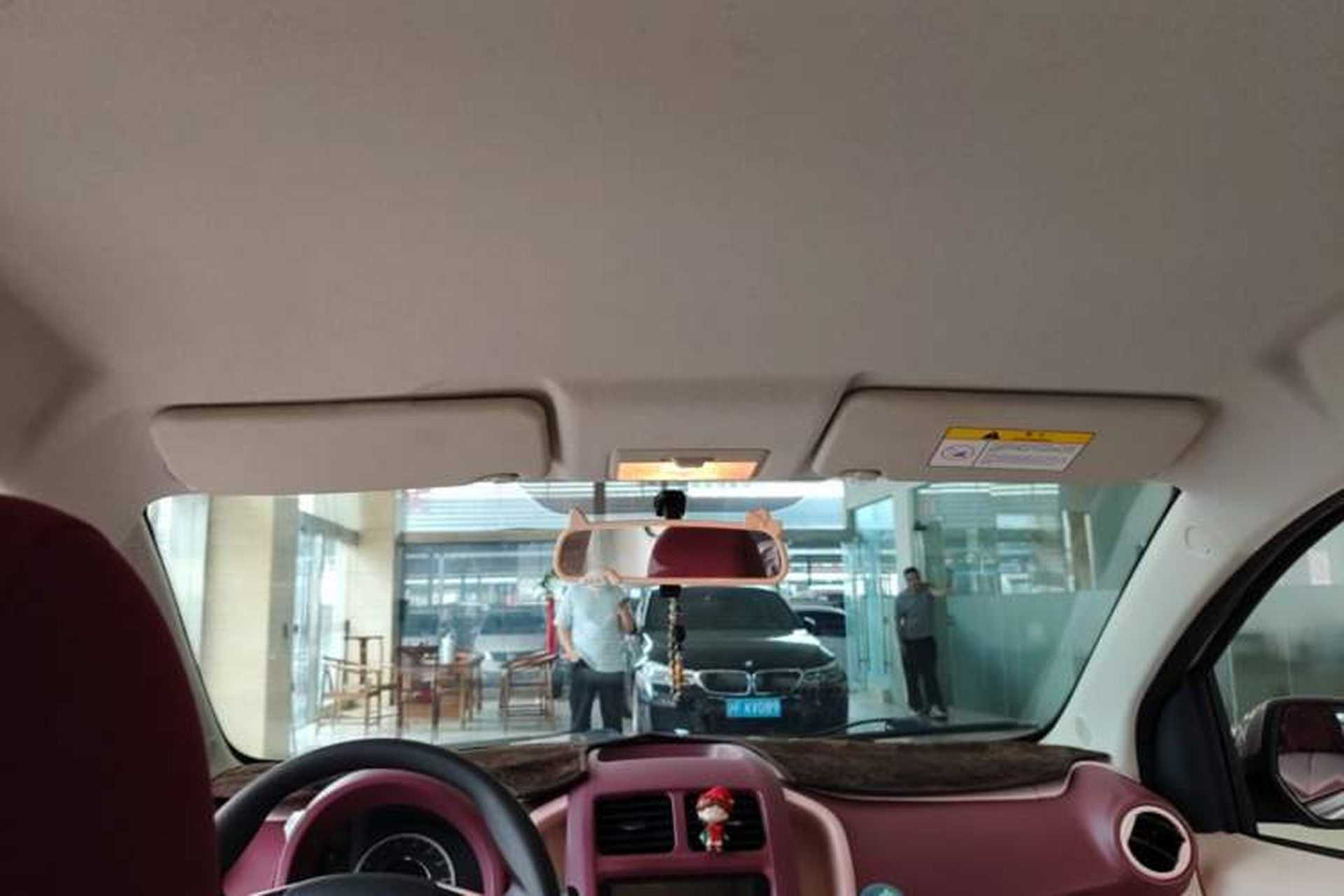Used CHANGAN Benni E-Star 2021 National Edition Colorful Version Lithium Iron Phosphate (31.86 kWh) Headliner