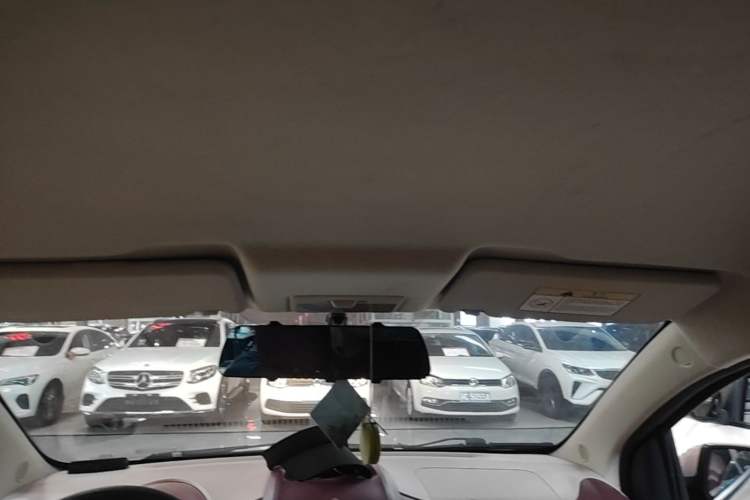 Used CHANGAN Benni E-Star 2021 National Edition Colorful Version Lithium Iron Phosphate (31.86 kWh) Headliner