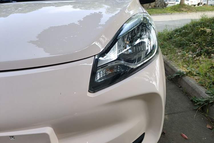 Used CHANGAN Benni E-Star 2021 National Edition Colorful Version Lithium Iron Phosphate (31.86 kWh) Left Front Headlight