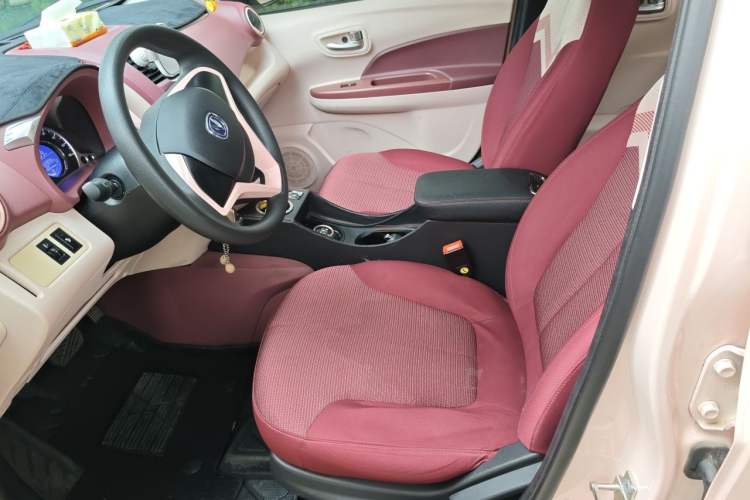 Used CHANGAN Benni E-Star 2021 National Edition Colorful Version Lithium Iron Phosphate (31.86 kWh) Left Front Seat