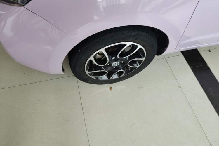 Used CHANGAN Benni E-Star 2021 National Edition Colorful Version Lithium Iron Phosphate (31.86 kWh) Left Front Wheel Hub