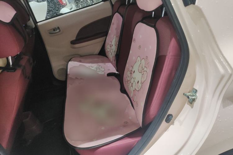 Used CHANGAN Benni E-Star 2021 National Edition Colorful Version Lithium Iron Phosphate (31.86 kWh) Left Rear Seat