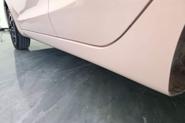 Used CHANGAN Benni E-Star 2021 National Edition Colorful Version Lithium Iron Phosphate (31.86 kWh) Left Side Sill