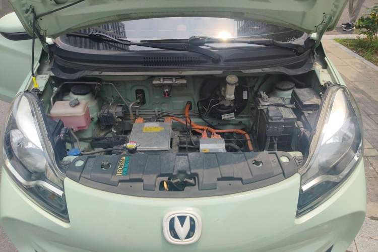Used CHANGAN Benni E-Star 2021 National Edition Colorful Version Lithium Iron Phosphate (31.86 kWh) Engine Bay