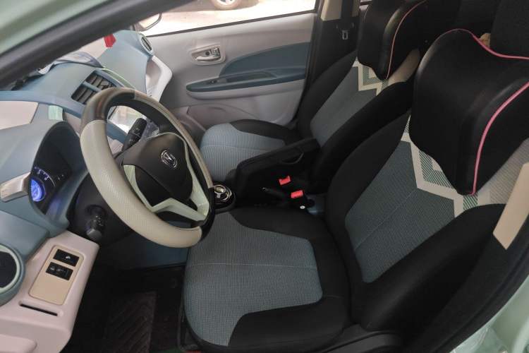 Used CHANGAN Benni E-Star 2021 National Edition Colorful Version Lithium Iron Phosphate (31.18 kWh) Left Front Seat