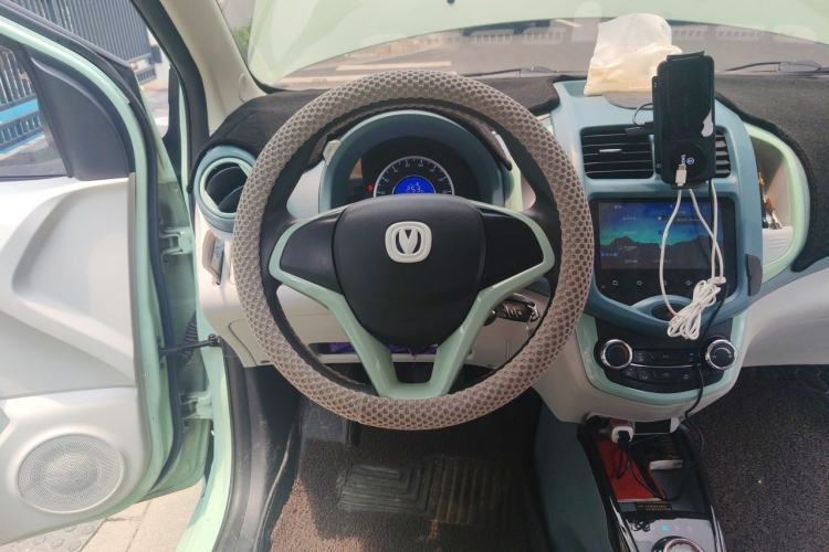 Used CHANGAN Benni E-Star 2021 National Edition Colorful Version Lithium Iron Phosphate (31.86 kWh) Steering Wheel