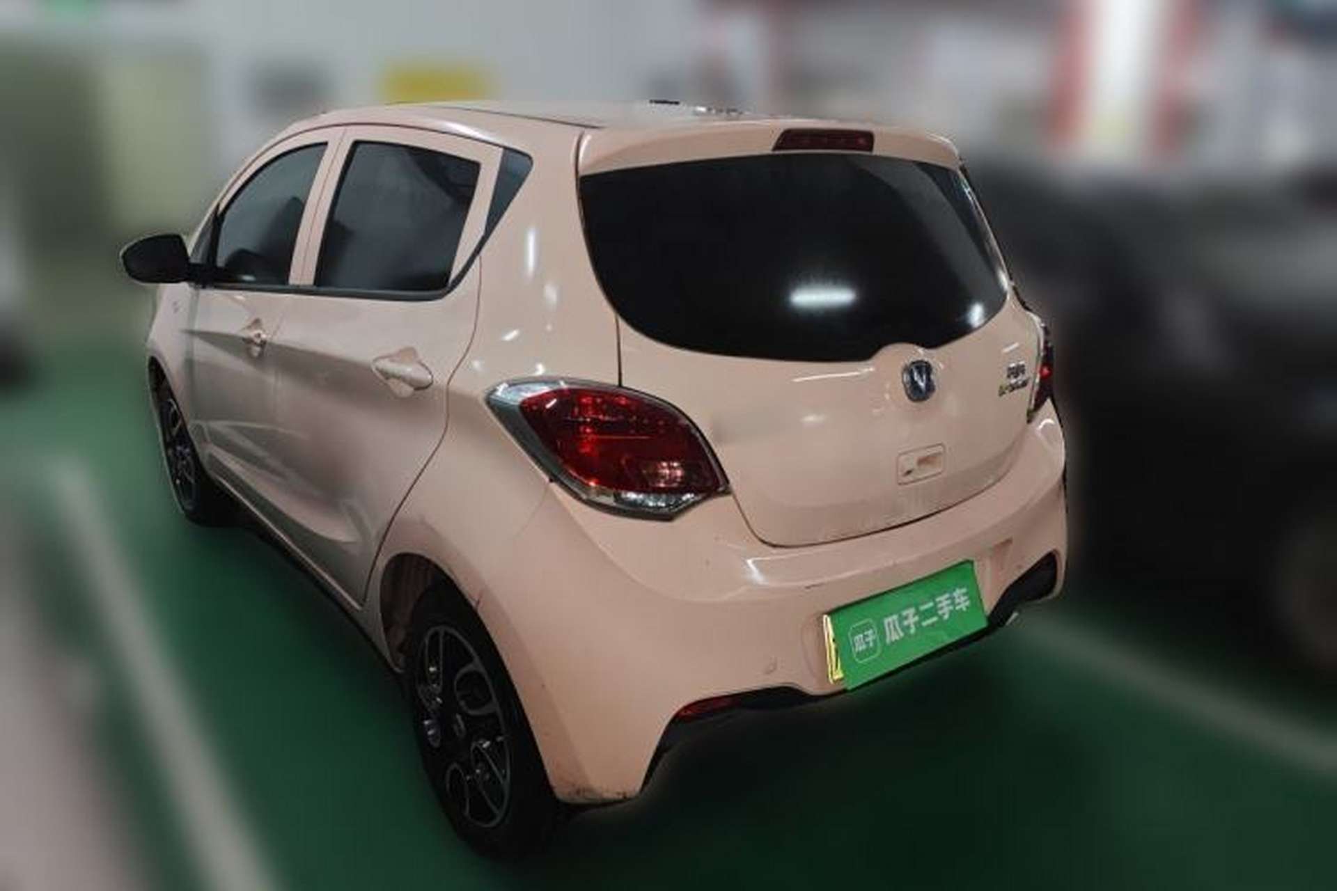 Used CHANGAN Benni E-Star 2021 National Edition Colorful Version Lithium Iron Phosphate (31.86 kWh) Rear Left 45 Deg