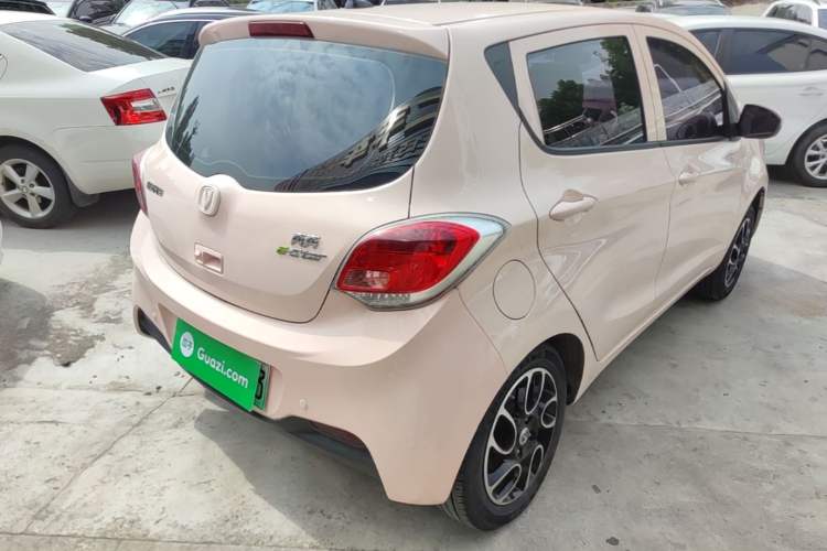 Used CHANGAN Benni E-Star 2021 National Edition Colorful Version Lithium Iron Phosphate (31.86 kWh) Rear Right 45 Deg