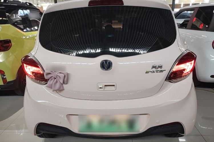 Used CHANGAN Benni E-Star 2021 National Edition Colorful Version Lithium Iron Phosphate (31.86 kWh) Rear