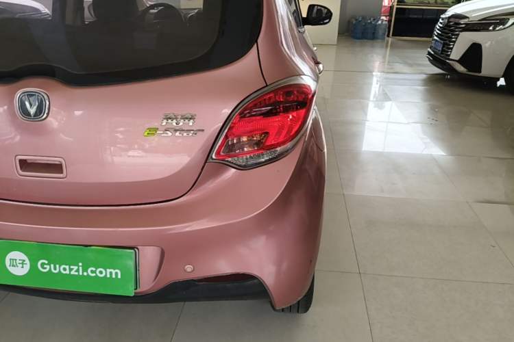 Used CHANGAN Benni E-Star 2021 National Edition Xin Yue Version (Fast-Charging Edition) Lithium Iron Phosphate (31.95 kWh) Right Rear Taillight