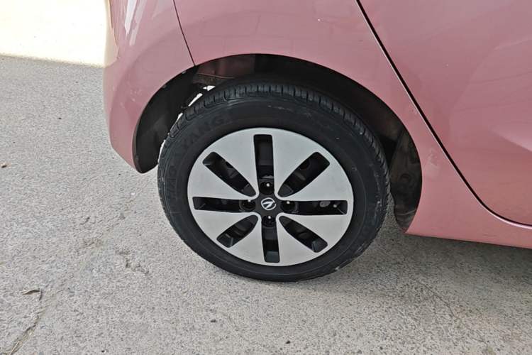 Used CHANGAN Benni E-Star 2021 National Edition Xin Yue Version (Fast-Charging Edition) Lithium Iron Phosphate (31.95 kWh) Right Rear Wheel Hub
