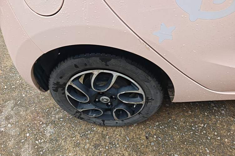 Used CHANGAN Benni E-Star 2021 National Edition Xinyi Edition Lithium Iron Phosphate (31.95 kWh) Right Rear Wheel Hub