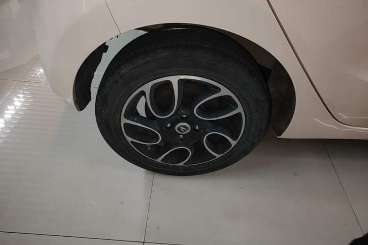 Used CHANGAN Benni E-Star 2021 National Edition Colorful Version Lithium Iron Phosphate (31.86 kWh) Right Rear Wheel Hub