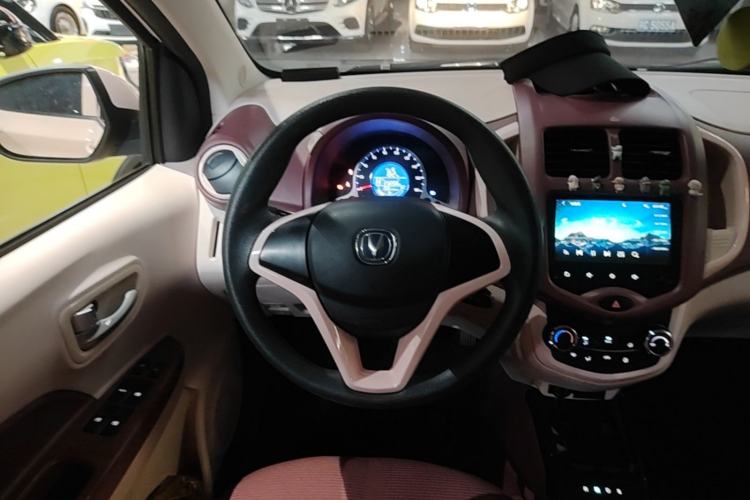 Used CHANGAN Benni E-Star 2021 National Edition Colorful Version Lithium Iron Phosphate (31.86 kWh) Steering Wheel