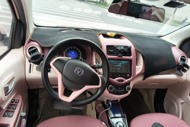 Used CHANGAN Benni E-Star 2021 National Edition Colorful Version Lithium Iron Phosphate (31.86 kWh) Steering Wheel