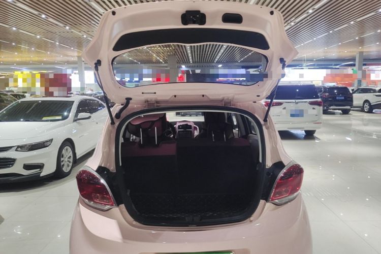 Used CHANGAN Benni E-Star 2021 National Edition Colorful Version Lithium Iron Phosphate (31.86 kWh) Trunk