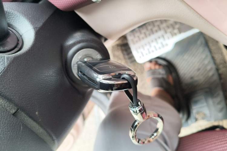 Used CHANGAN Benni E-Star 2021 National Edition Colorful Version Lithium Iron Phosphate (31.86 kWh) Vehicle Key