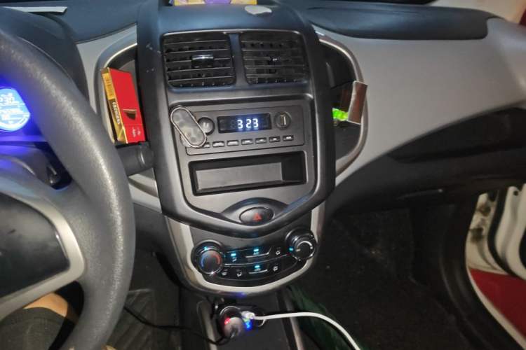 Used CHANGAN Benni E-Star 2021 National Edition Xin Yue Version Lithium Iron Phosphate (31.95 kWh) Audio And AC Panel