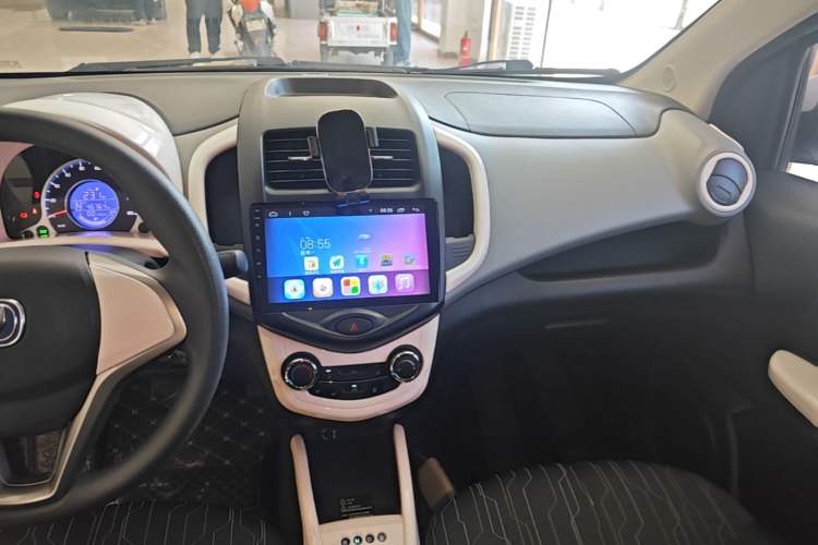 Used CHANGAN Benni E-Star 2021 National Edition Xin Yue Version (Fast-Charging Edition) Lithium Iron Phosphate (31.18 kWh) Audio And AC Panel