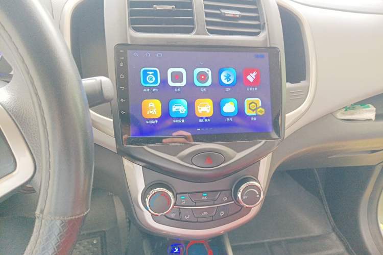 Used CHANGAN Benni E-Star 2021 National Edition Xinyue Version (Fast-Charging Edition) Lithium NMC Audio And AC Panel