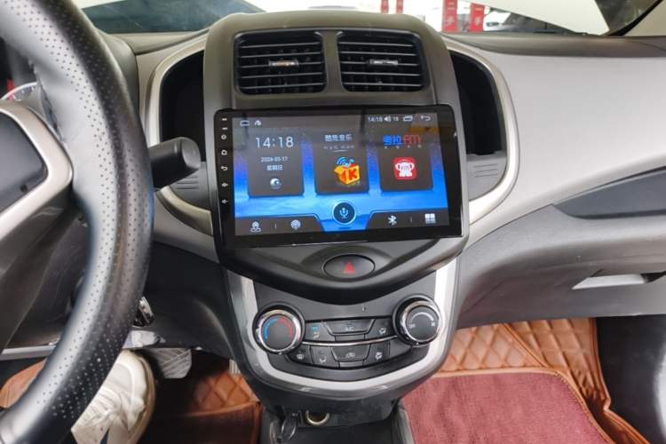 Used CHANGAN Benni E-Star 2021 National Edition Xinyi Edition Lithium-Ion Battery Audio And AC Panel