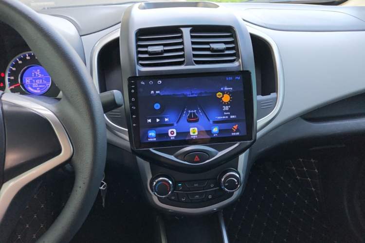 Used CHANGAN Benni E-Star 2021 National Edition Xin Yue Version Lithium Iron Phosphate (31.86 kWh) Audio And AC Panel