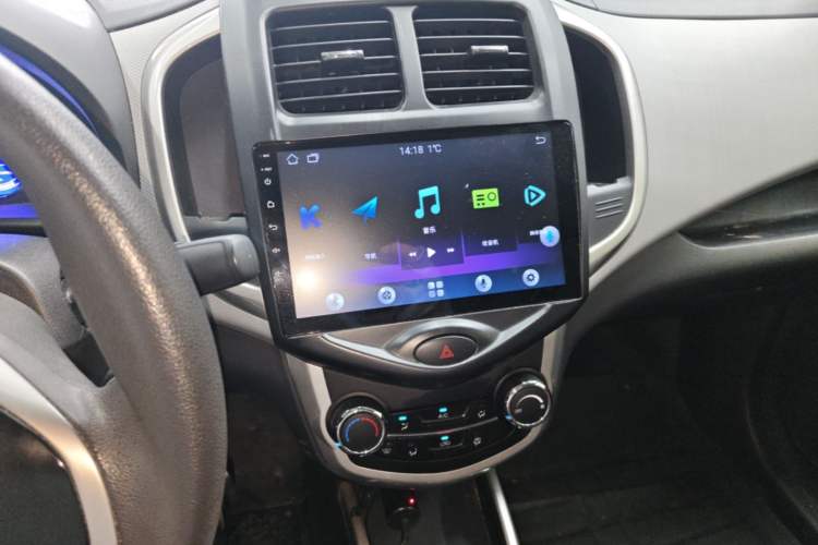 Used CHANGAN Benni E-Star 2021 National Edition Xin Yue Version Lithium Iron Phosphate (31.86 kWh) Audio And AC Panel