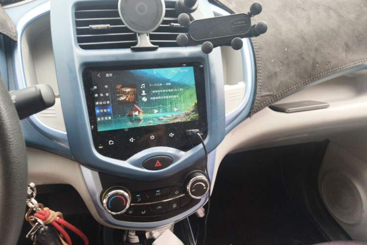 Used CHANGAN Benni E-Star 2021 National Edition XinYi Edition Lithium Iron Phosphate (31.86 kWh) Audio And AC Panel