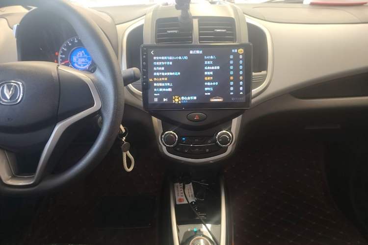 Used CHANGAN Benni E-Star 2021 National Edition Xin Yue Version Lithium Iron Phosphate (31.86 kWh) Audio And AC Panel