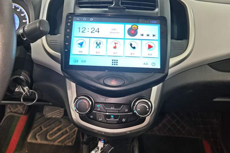 Used CHANGAN Benni E-Star 2021 National Edition Xin Yue Version Lithium Iron Phosphate (31.86 kWh) Audio And AC Panel
