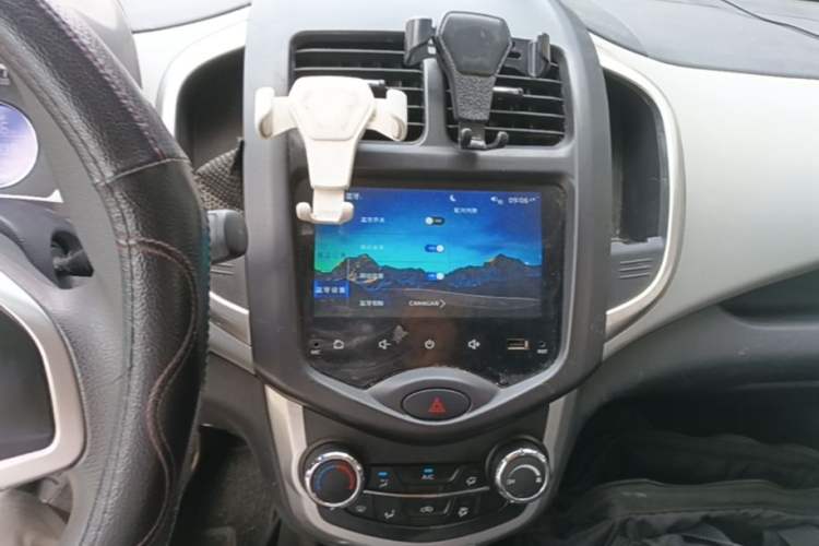 Used CHANGAN Benni E-Star 2021 National Edition Xinyi Edition (Fast-Charging Version) Lithium-NMC Audio And AC Panel