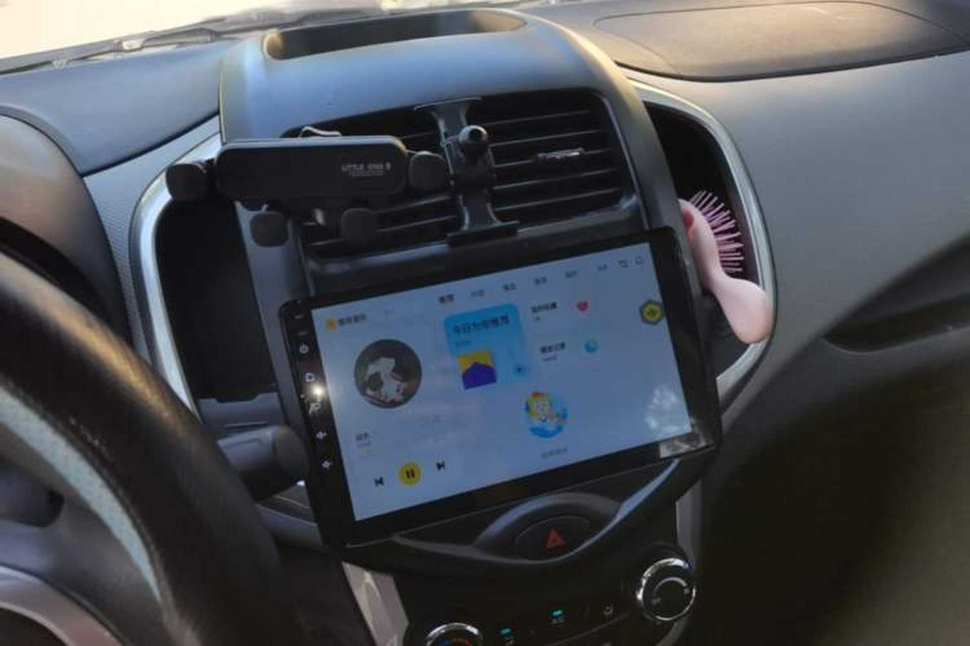 Used CHANGAN Benni E-Star 2021 National Edition Xinyi Edition Lithium-Ion Battery Audio And AC Panel