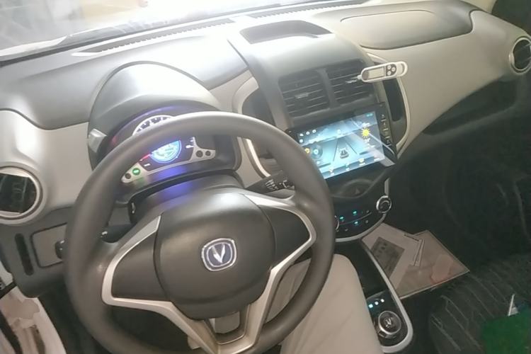 Used CHANGAN Benni E-Star 2021 National Edition Xinyue Version (Fast-Charging Edition) Lithium NMC Center Console