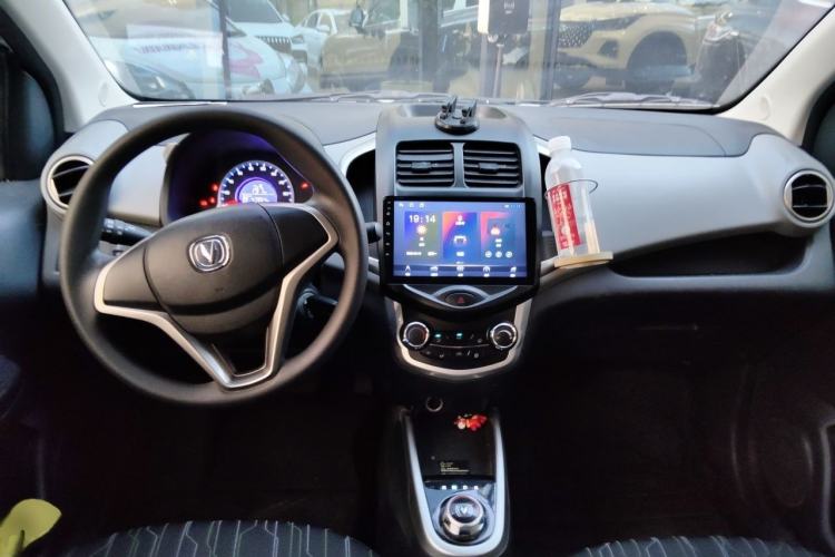 Used CHANGAN Benni E-Star 2021 National Edition Xin Yue Version Lithium Iron Phosphate (31.86 kWh) Center Console