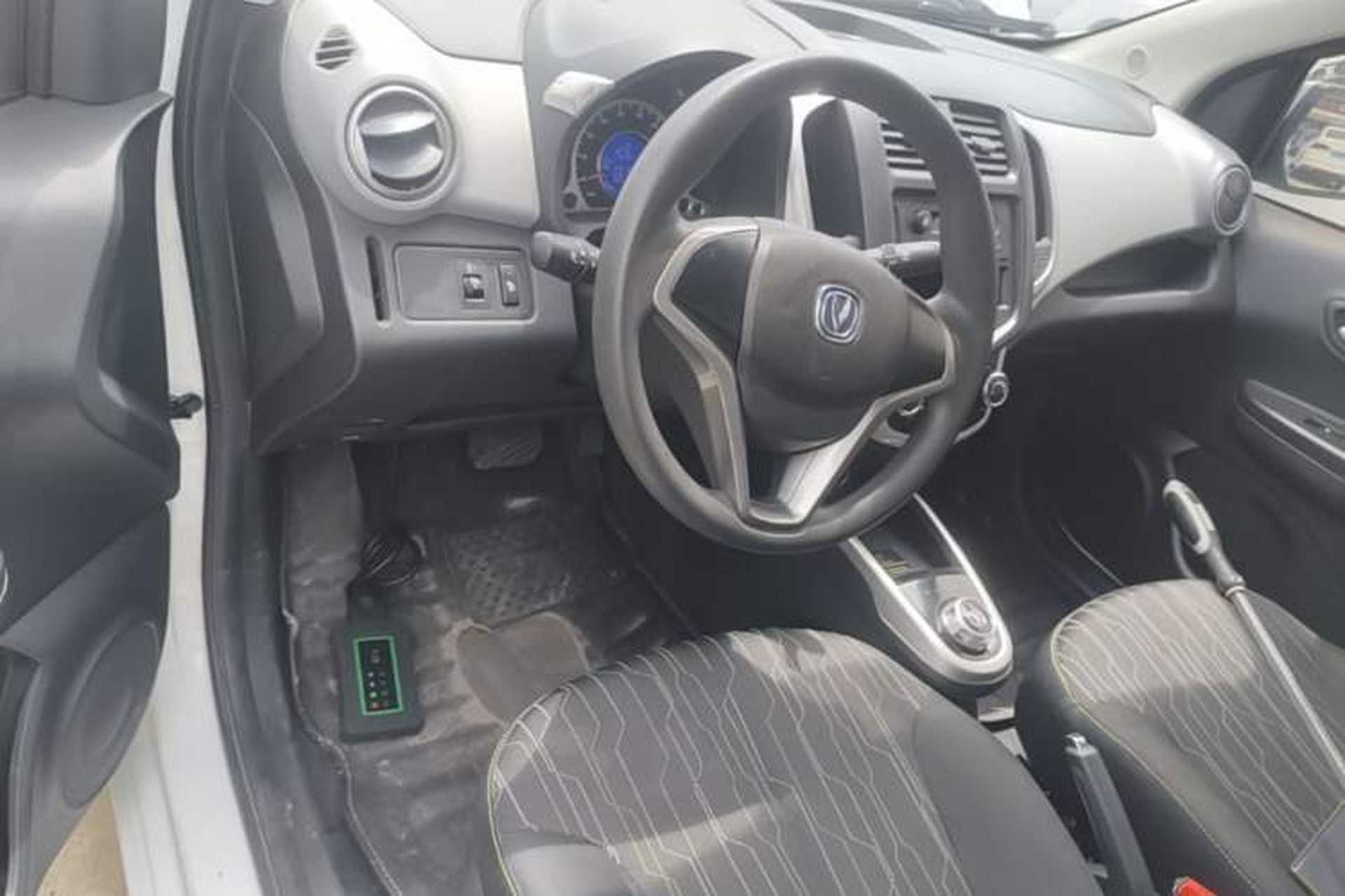 Used CHANGAN Benni E-Star 2021 National Edition Xin Yue Version Lithium Iron Phosphate (31.86 kWh) Center Console